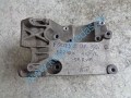 držiak motora na ford focus 2 1,6i, 4M50-190624-CC